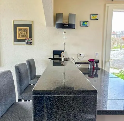 Spacieuse Et Familiale Servion