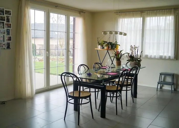 Spacieuse Et Familiale Servion